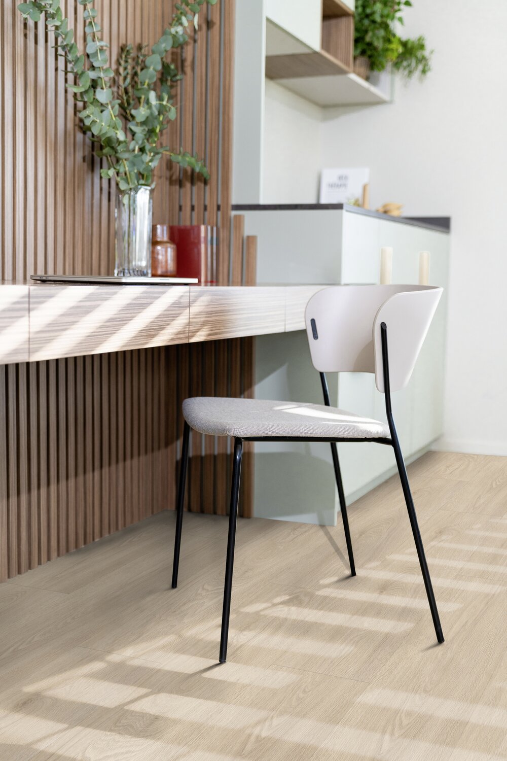 Gerflor Virtuo 30 Rigid Acoustic Landhausdiele XL Designvinyl Art. 39131464 Blomma Light 5,4 mm